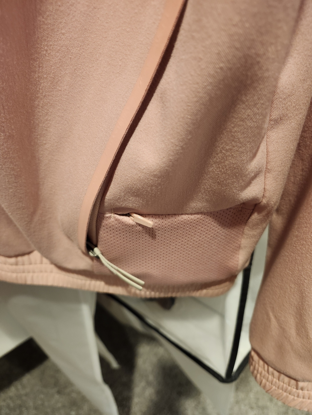 Figs Pink Sand Sydney Scrub Jacket M - Picture 5 of 9